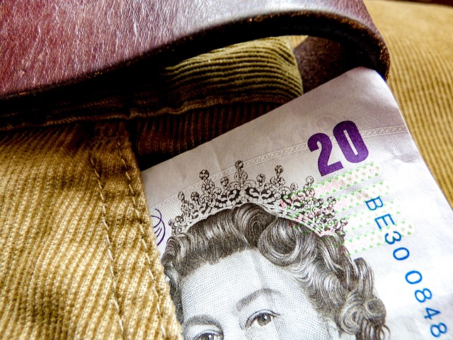 Kde půjčí vlastně každému? Kde půjčí vlastně každému?